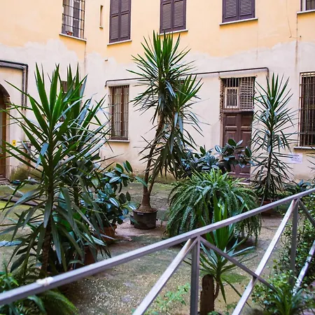 Yourstay@Rome Coliseum-2